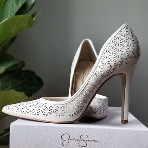 Jessica Simpson d'Orsay Pumps